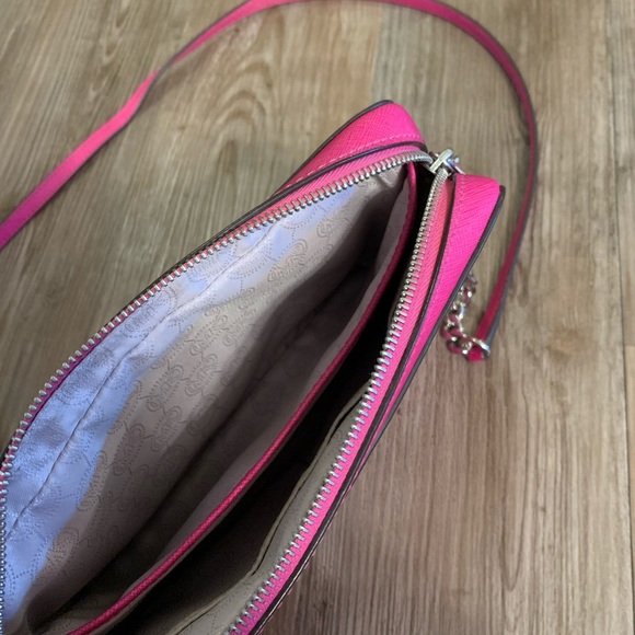 🌴Sold On Ⓜ️🌴 Jet Set bag - Picture 5 of 8